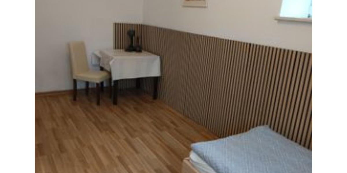 Wohnen auf Zeit Oschatz - 2 Zimmer, 54 m&sup2;, 13&euro; | Angebot:22708034