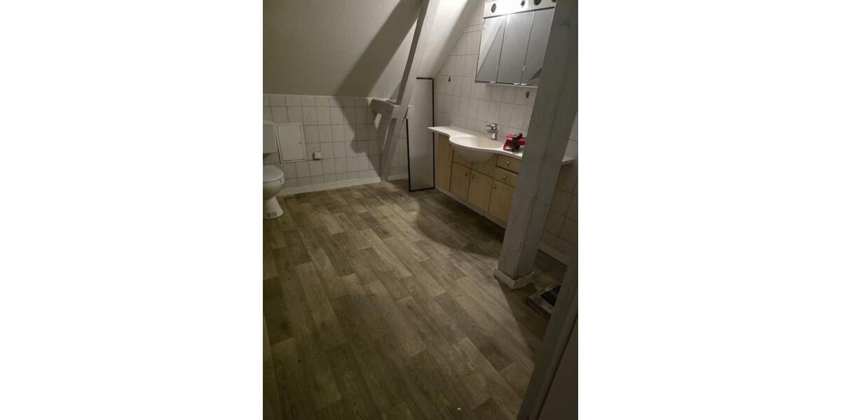 Etagenwohnung Dörentrup - 4 Zimmer, 100 m&sup2;, 590&euro; | Angebot:24753164