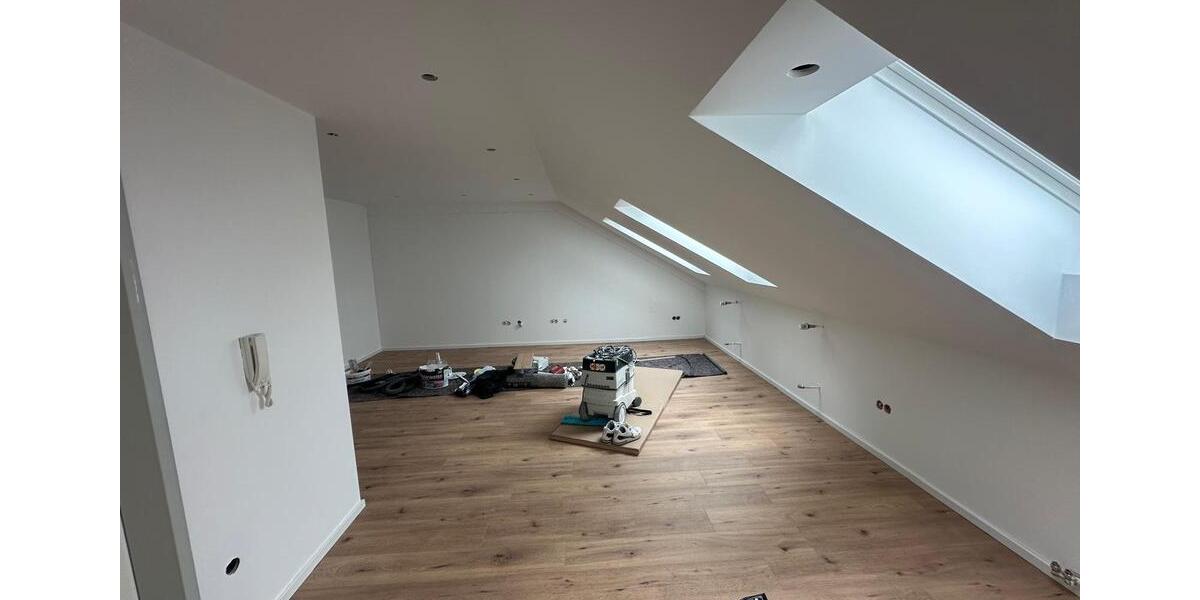 Dachgeschoßwohnung Freising Am Vogelherd - 1 Zimmer, 30 m&sup2;, 1.100&euro; | Angebot:25305031