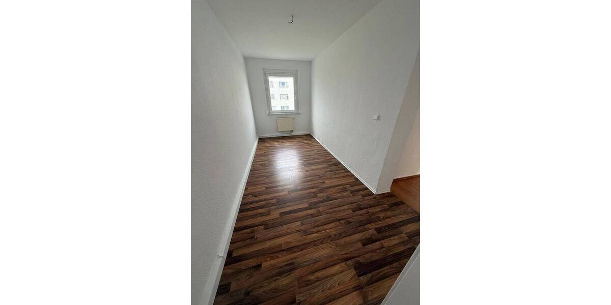 Etagenwohnung Beilrode - 4 Zimmer, 79 m&sup2;, 435&euro; | Angebot:25999125