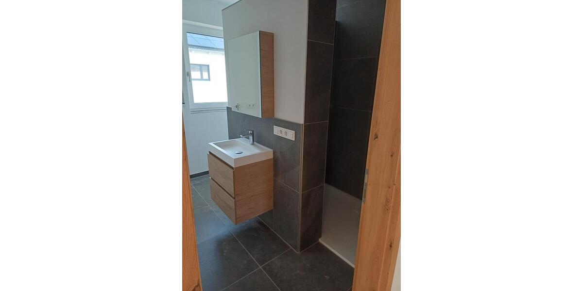 Etagenwohnung Kirchroth - 3 Zimmer, 89 m&sup2;, 975&euro; | Angebot:26644979