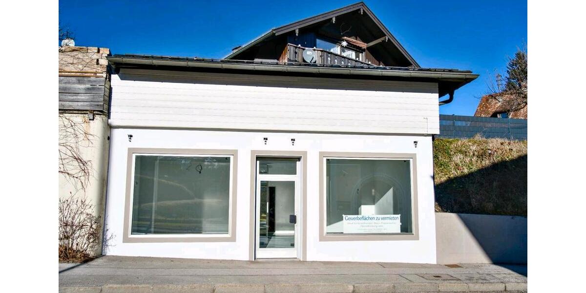 Gewerbefläche an der Hauptstrasse zimmer