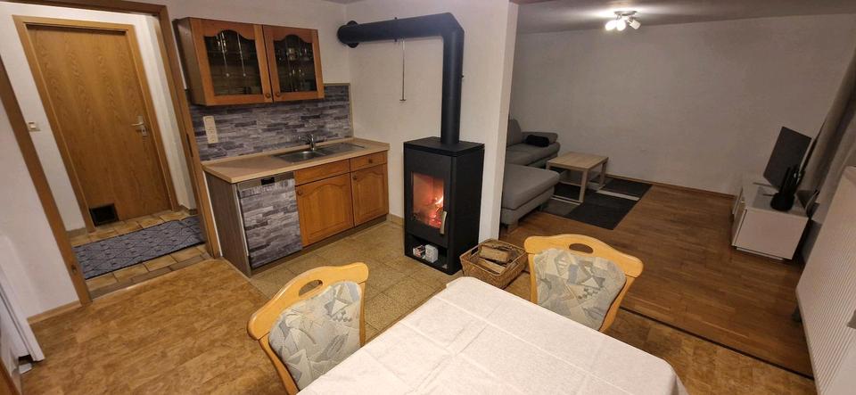 Wohnen auf Zeit Straubing - 2 Zimmer, 75 m&sup2;, 450&euro; | Angebot:24775095