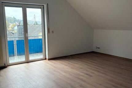 Wohnung Herrstein - 3 Zimmer, 74 m&sup2;, 370&euro; | Angebot:26561351