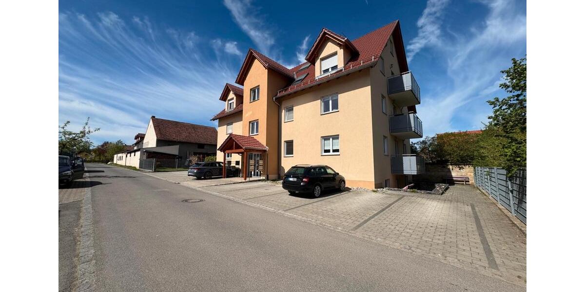 Erdgeschoßwohnung Frensdorf - 3 Zimmer, 90 m&sup2;, 750&euro; | Angebot:26340502