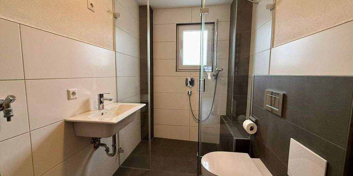 Ihr neues Zuhause in Bad Säckingen mit perfekter Lage | 3,5 Zimmer, Balkon & Außenstellplatz 3 zimmer