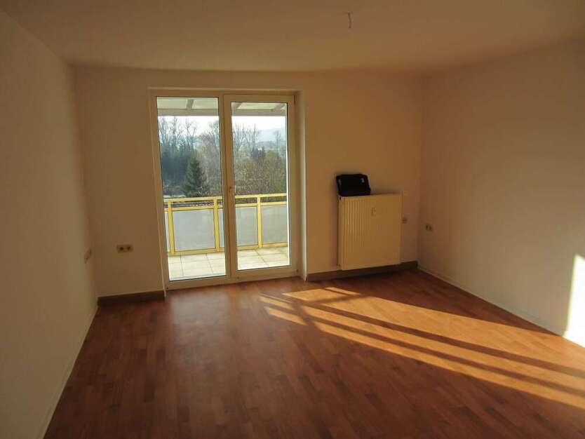 Wohnung zum Mieten in Amt Creuzburg 370 € 61.47 m²