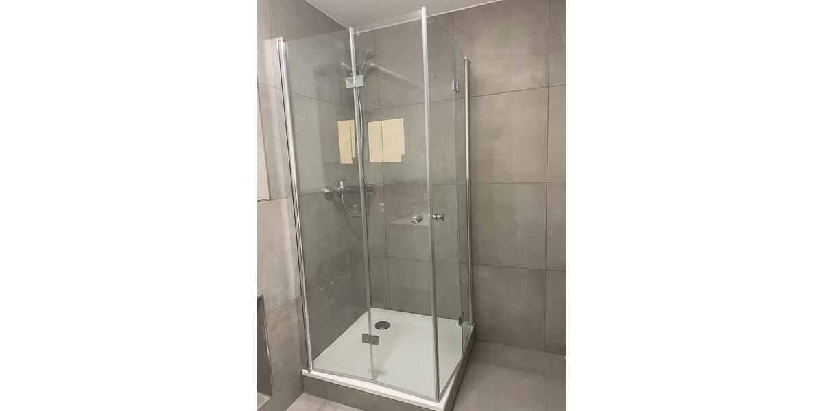 Erstbezug - 2 Zimmer Souterrain Wohnung 2 zimmer