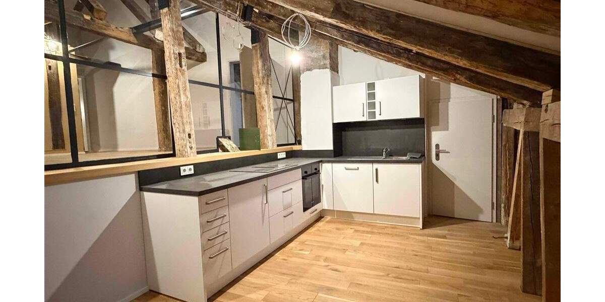 Etagenwohnung Konstanz Altstadt - 2 Zimmer, 89 m&sup2;, 1.600&euro; | Angebot:24725884