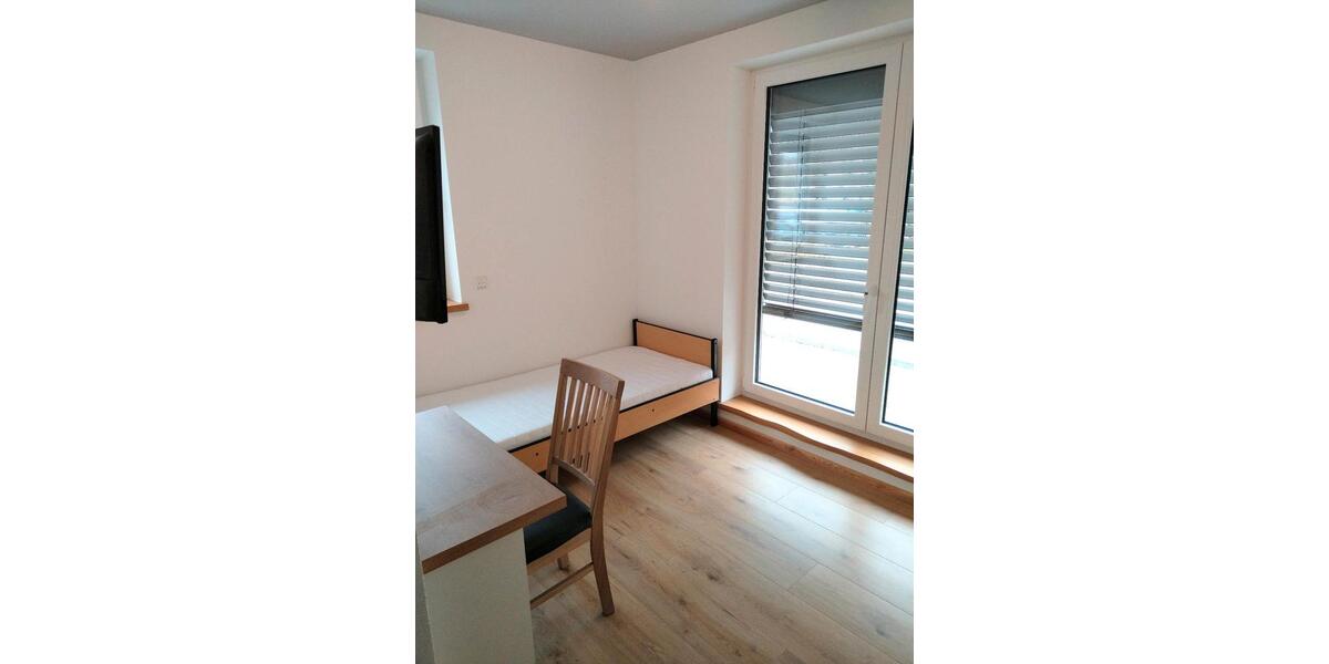 Etagenwohnung Giebelstadt - 1 Zimmer, 25 m&sup2;, 390&euro; | Angebot:24783135