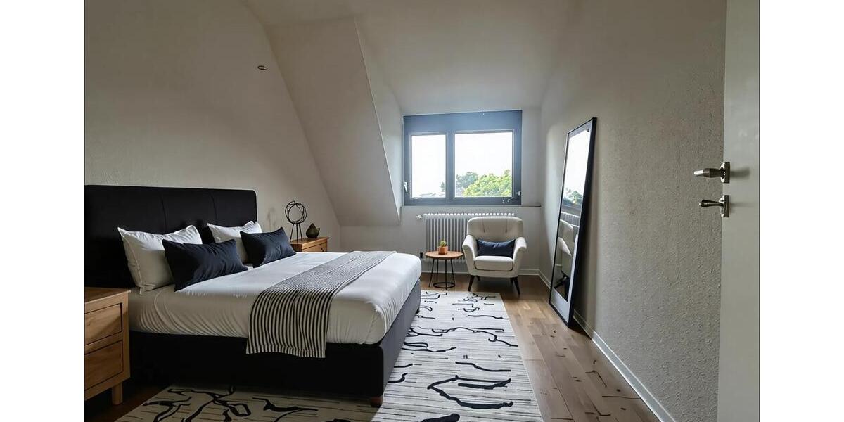 Dachgeschoßwohnung Saarbrücken West - 4 Zimmer, 65 m&sup2;, 750&euro; | Angebot:25883161