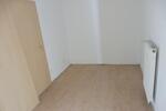 Erdgeschoßwohnung Ursensollen - 4 Zimmer, 83 m&sup2;, 650&euro; | Angebot:26110013