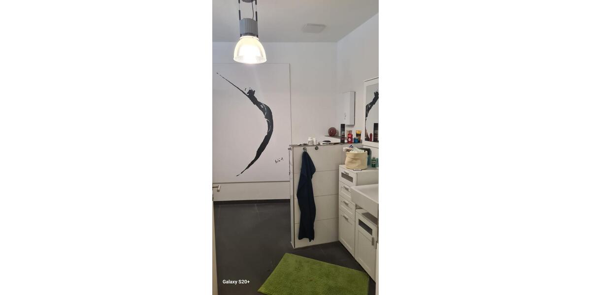 3 Zimmer-Wohnung mit 35 m² Balkon inkl. Einbauküche & Parkplatz 3 zimmer