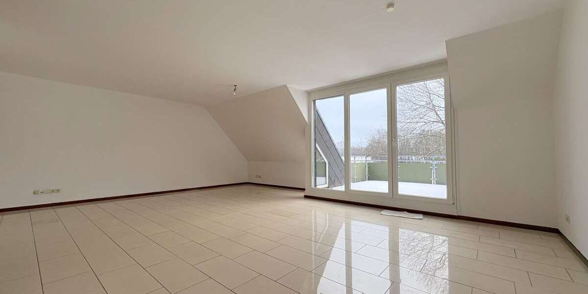 Etagenwohnung Meerbusch Necklenbroich - 2 Zimmer, 83 m&sup2;, 960&euro; | Angebot:24513175