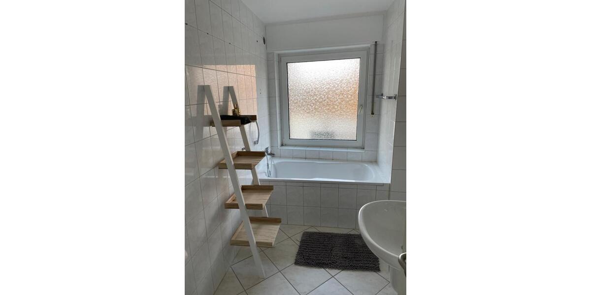 Wohnen auf Zeit Alpen - 3 Zimmer, 90 m&sup2;, 1.990&euro; | Angebot:26564601