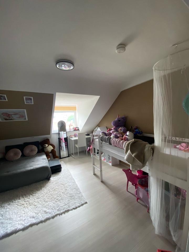 Wohnung, 2 Zimmer DG, in LAHR zu vermieten