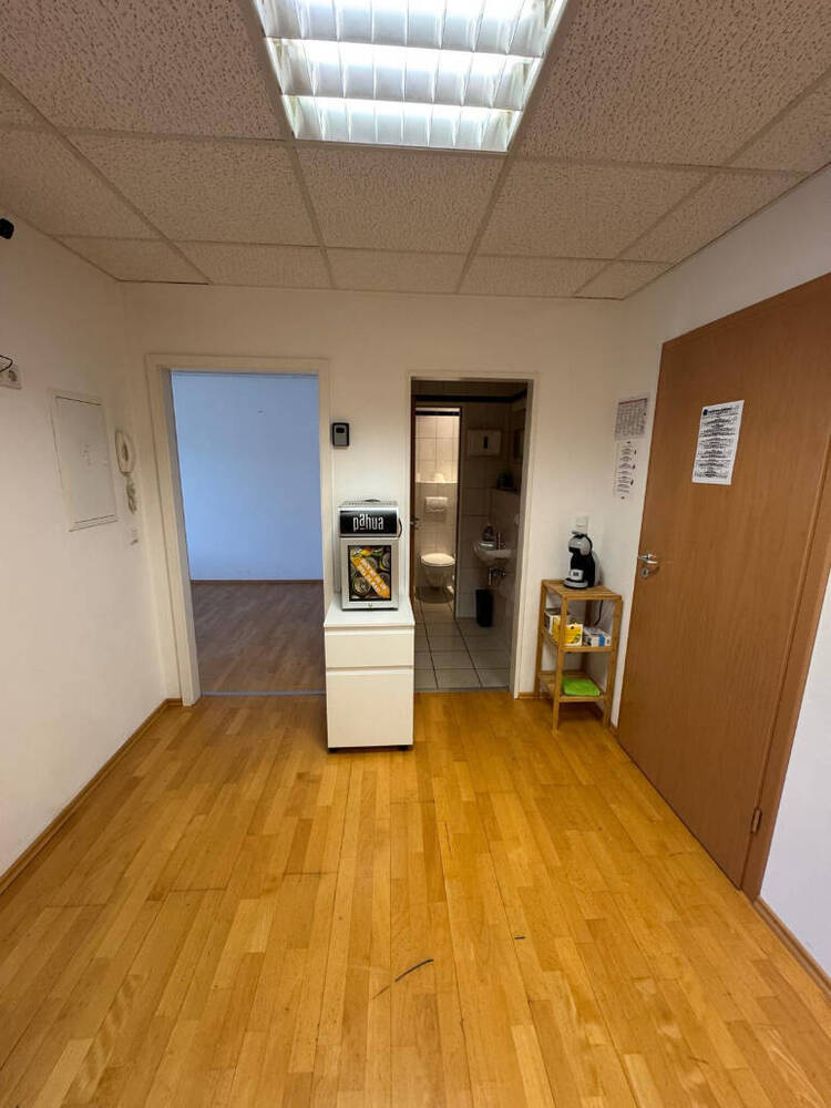 2 möblierte Büroräume (je 12?m²) in Saarbrücken - All-in-Miete