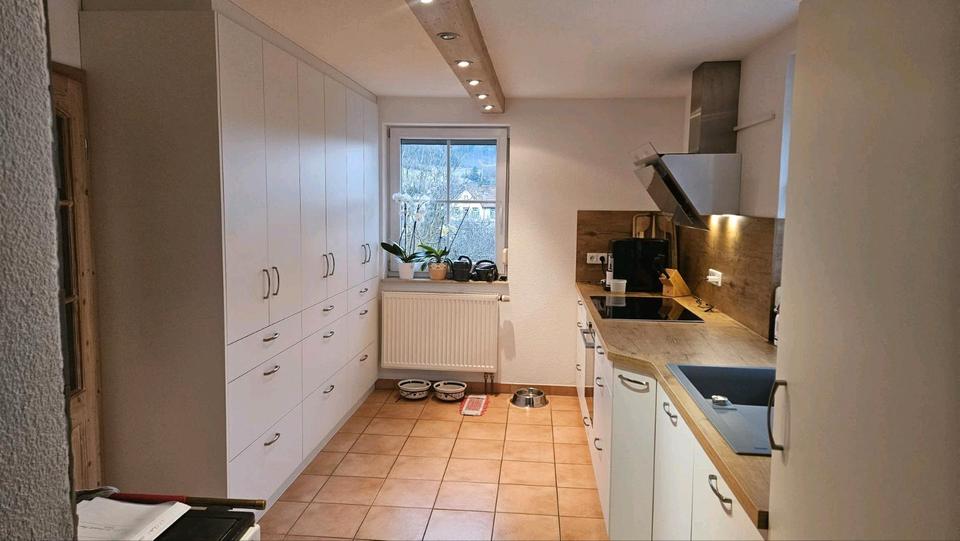 Einfamilienhaus Nagold - 7 Zimmer, 160 m&sup2;, 2.200&euro; | Angebot:26241968