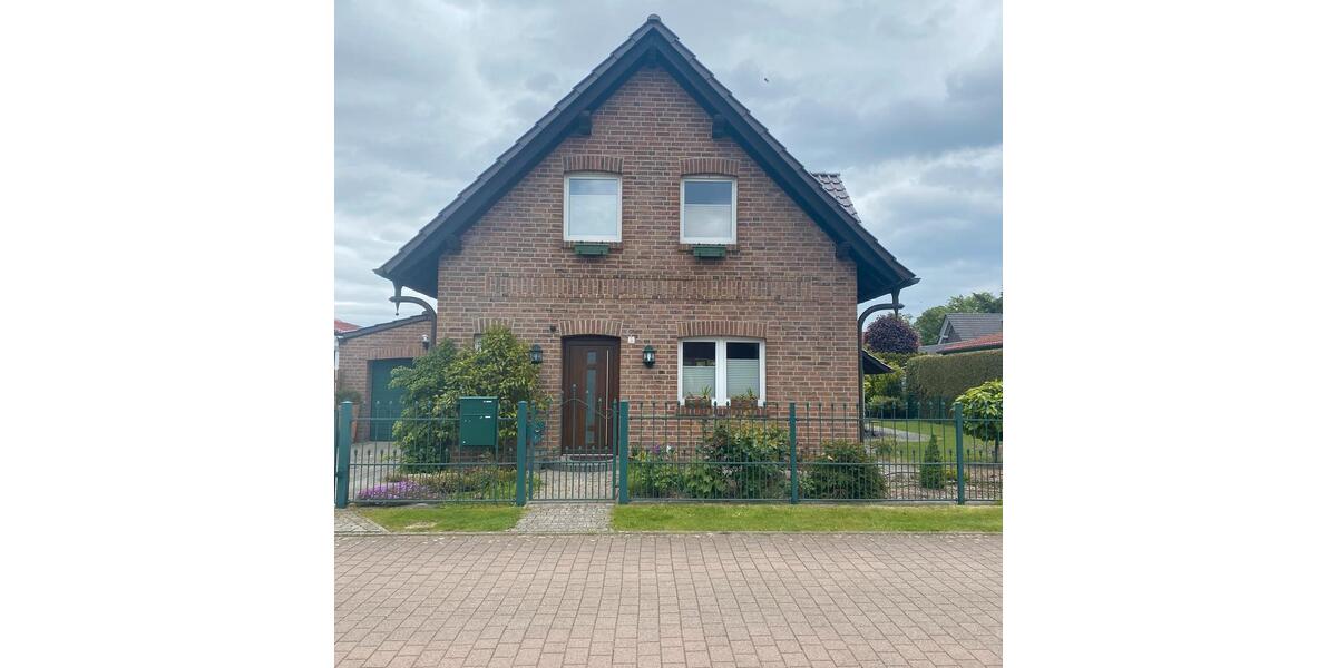 Einfamilienhaus Drebber - 5 Zimmer, 130 m&sup2;, 1.250&euro; | Angebot:26624374