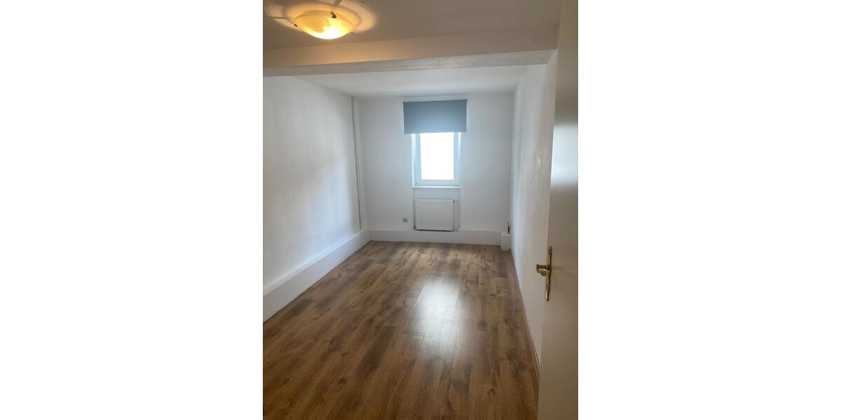 Wohnen auf Zeit Karben - 11 Zimmer, 60 m&sup2;, 460&euro; | Angebot:26438446