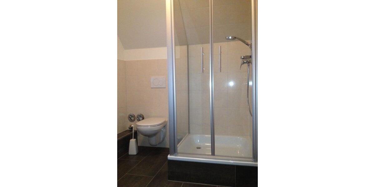 Dachgeschoßwohnung Lohmar - 2 Zimmer, 40 m&sup2;, 525&euro; | Angebot:26679361