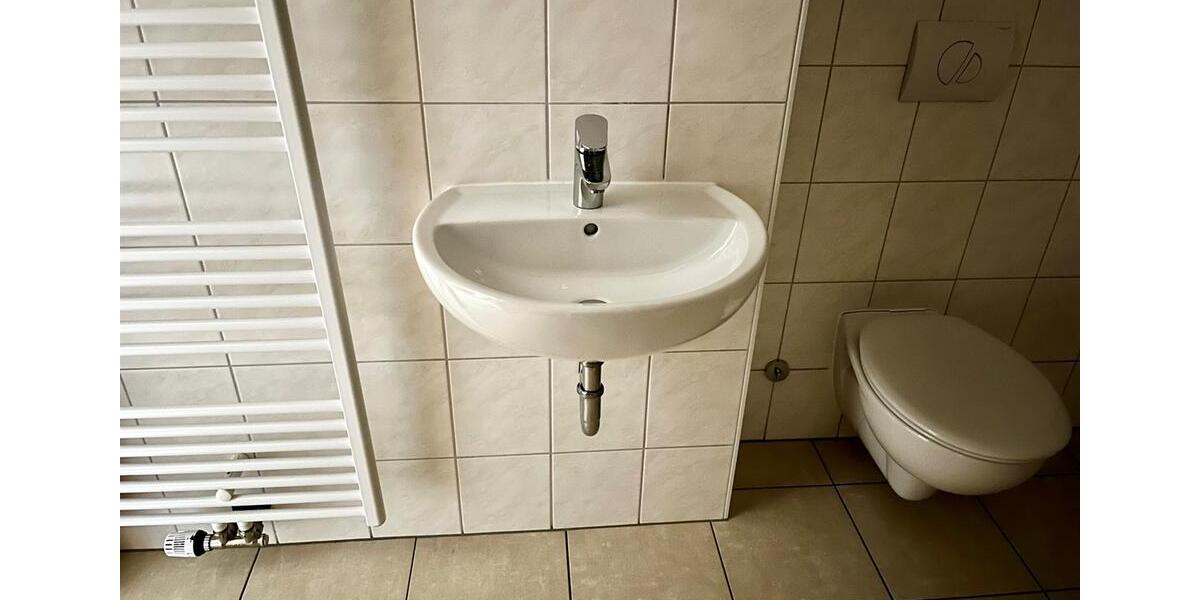 Etagenwohnung Oelsnitz (Vogtland) - 2 Zimmer, 57 m&sup2;, 312&euro; | Angebot:25223094