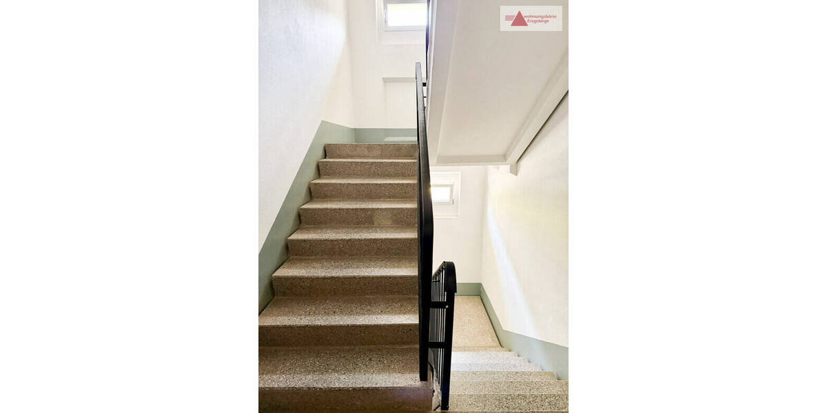 Etagenwohnung Geyer - 3 Zimmer, 54 m&sup2;, 265&euro; | Angebot:22495197