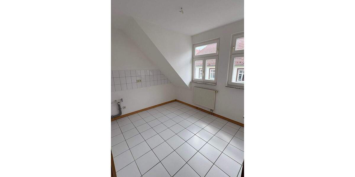 Tolle 1- Raum Wohnung mit Dachbodennutzung zu vermieten 1 zimmer