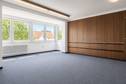 Gewerbeobjekt Dornstadt - 1.000&euro; | Angebot:27022308