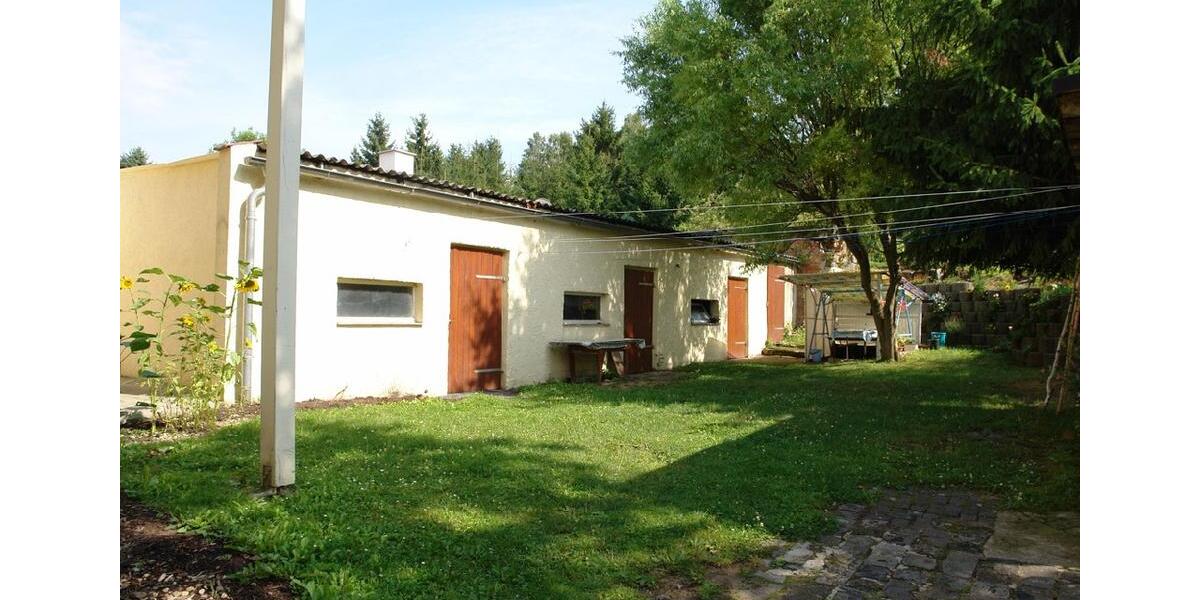 O68W1: Frisch renovierte 2 Raum Erdgeschoßwohnung in Ahlsdorf 2 zimmer