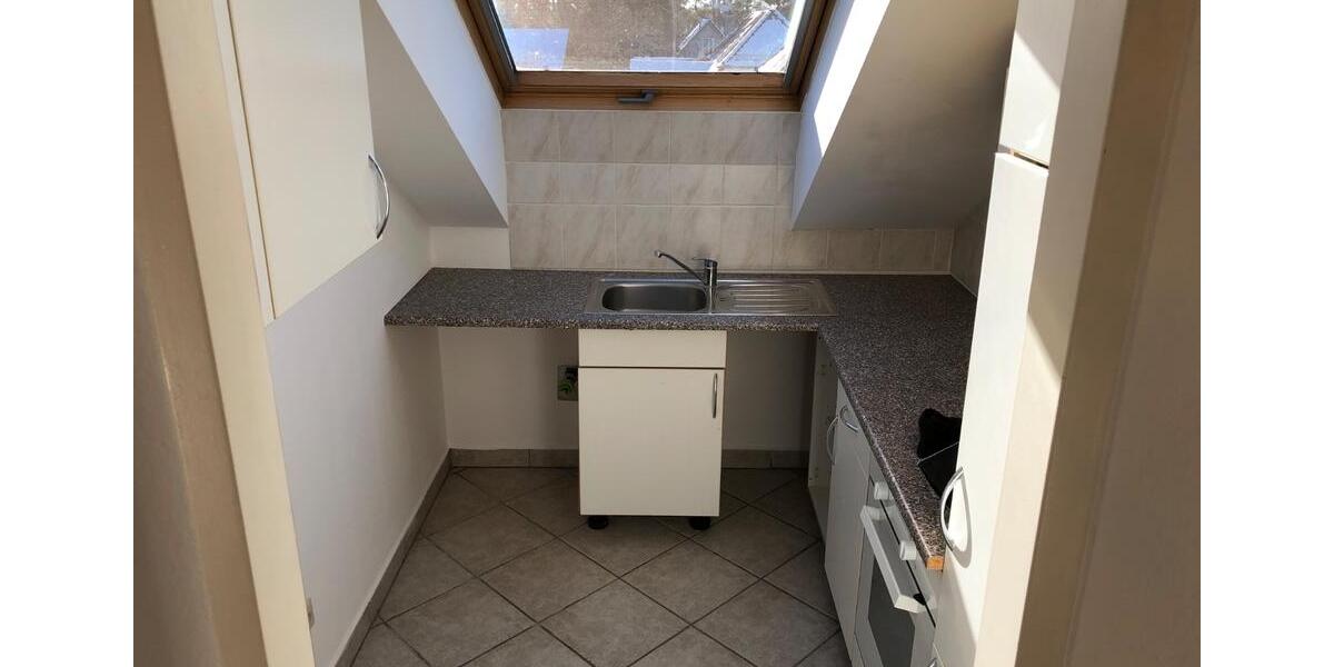 Dachgeschoßwohnung Kleinmachnow - 2 Zimmer, 43 m&sup2;, 929&euro; | Angebot:26096108