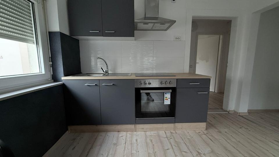 Wohnen auf Zeit Helmbrechts - 3 Zimmer, 100 m&sup2;, 25&euro; | Angebot:23566853