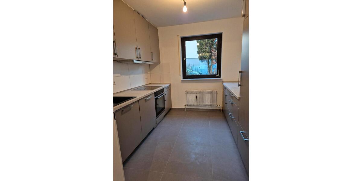 Erdgeschoßwohnung Untergruppenbach - 3 Zimmer, 78 m&sup2;, 950&euro; | Angebot:24795737