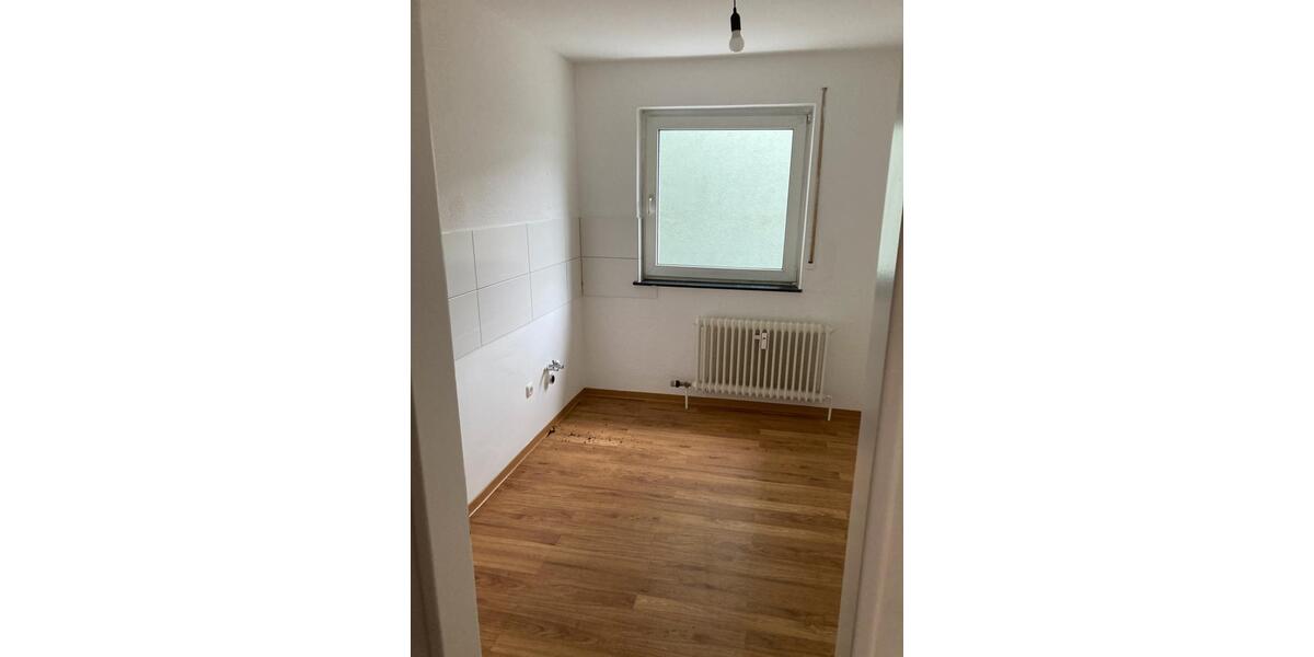 Etagenwohnung Bensheim - 3 Zimmer, 74 m&sup2;, 818&euro; | Angebot:24810715