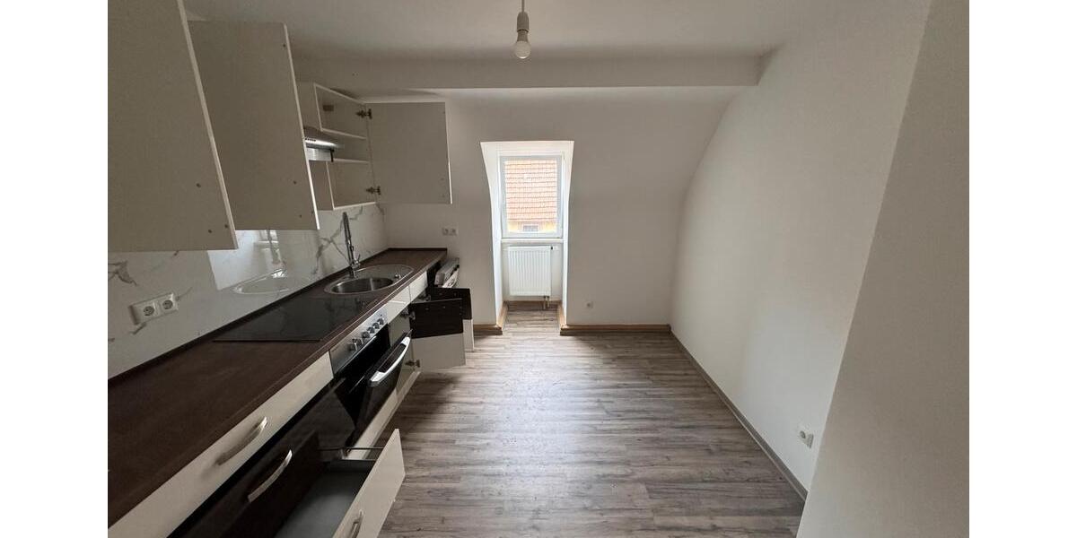 Dachgeschoßwohnung Gemünden am Main - 2 Zimmer, 65 m&sup2;, 600&euro; | Angebot:25342313