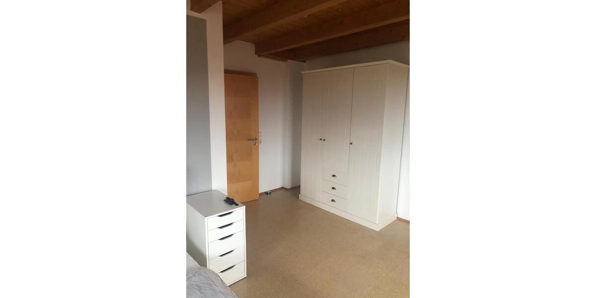 Wohnen auf Zeit Buch - 6 Zimmer, 266 m&sup2;, 550&euro; | Angebot:26632591