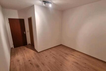 Wohnung Garbsen - 4 Zimmer, 103 m&sup2;, 995&euro; | Angebot:25225904