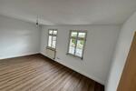 Etagenwohnung Hechingen - 5 Zimmer, 122 m&sup2;, 1.250&euro; | Angebot:26639135