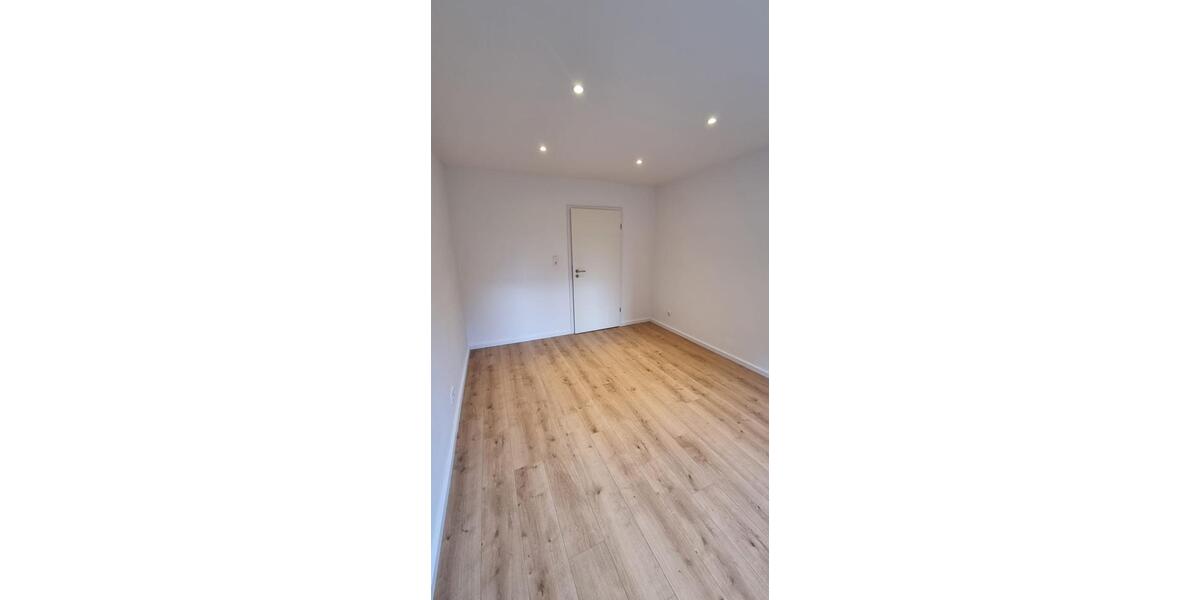 Erdgeschoßwohnung Rosdorf - 4 Zimmer, 106 m&sup2;, 1.380&euro; | Angebot:25960039