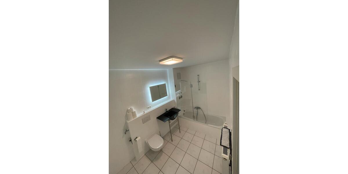 Etagenwohnung Kölln-Reisiek Reisiek - 2 Zimmer, 77 m&sup2;, 1.260&euro; | Angebot:26482907