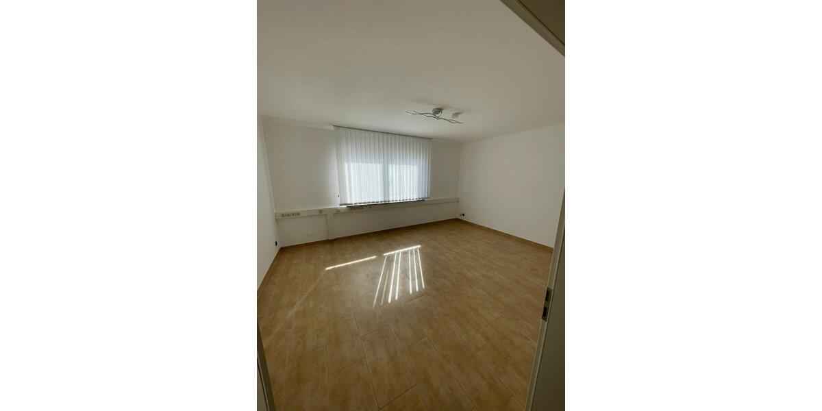 Erdgeschoßwohnung Perl - 3 Zimmer, 70 m&sup2;, 970&euro; | Angebot:24591375
