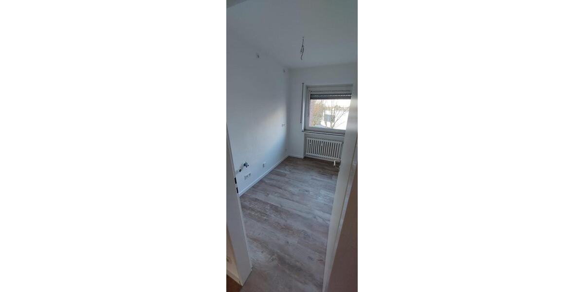 Etagenwohnung Viersen Hülsdonk - 2 Zimmer, 59 m&sup2;, 610&euro; | Angebot:25982677