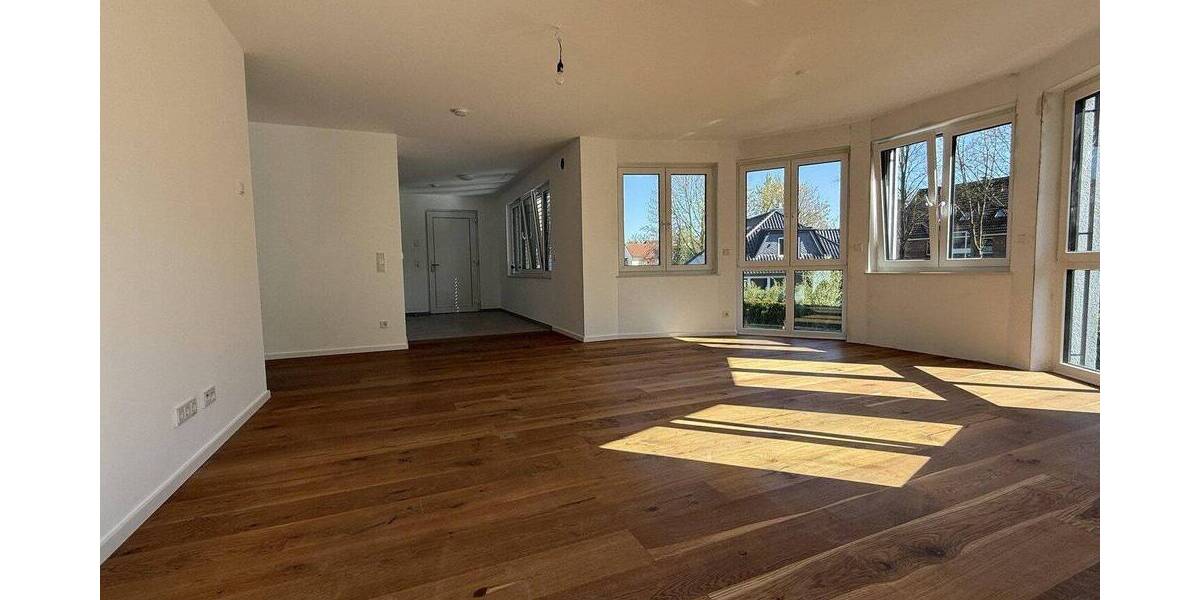 Etagenwohnung Schenefeld - 2 Zimmer, 105 m&sup2;, 1.529&euro; | Angebot:26902869
