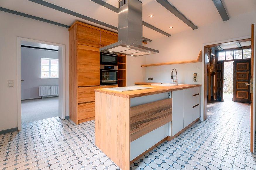 Einfamilienhaus Friedland - 6 Zimmer, 200 m&sup2;, 1.000&euro; | Angebot:26506000