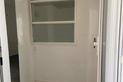 Wohnung Andernach - 2 Zimmer, 74 m&sup2;, 630&euro; | Angebot:25181138