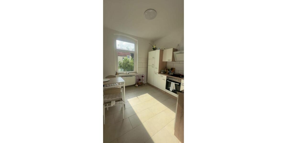 Möbliertes Zimmer in einer WG für (2 Monate) – Nur für Frauen 10 zimmer