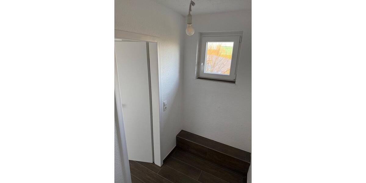 4-Zimmer-Wohnung, Erstbezug nach Sanierung auf dem Lande 4 zimmer