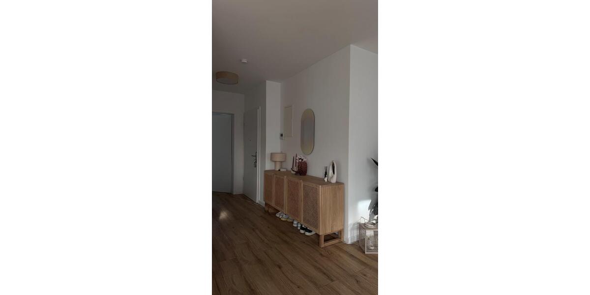 Etagenwohnung Rösrath - 3 Zimmer, 79 m&sup2;, 1.465&euro; | Angebot:24690370