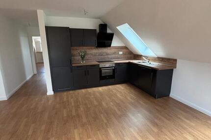 Wohnung Aukrug - 2.5 Zimmer, 75 m&sup2;, 860&euro; | Angebot:26050947