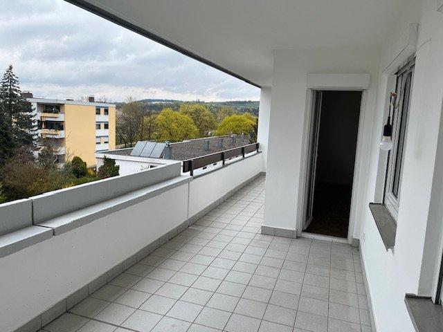 Etagenwohnung Regensburg Das Dörnberg - 4 Zimmer, 102 m&sup2;, 1.390&euro; | Angebot:26249079